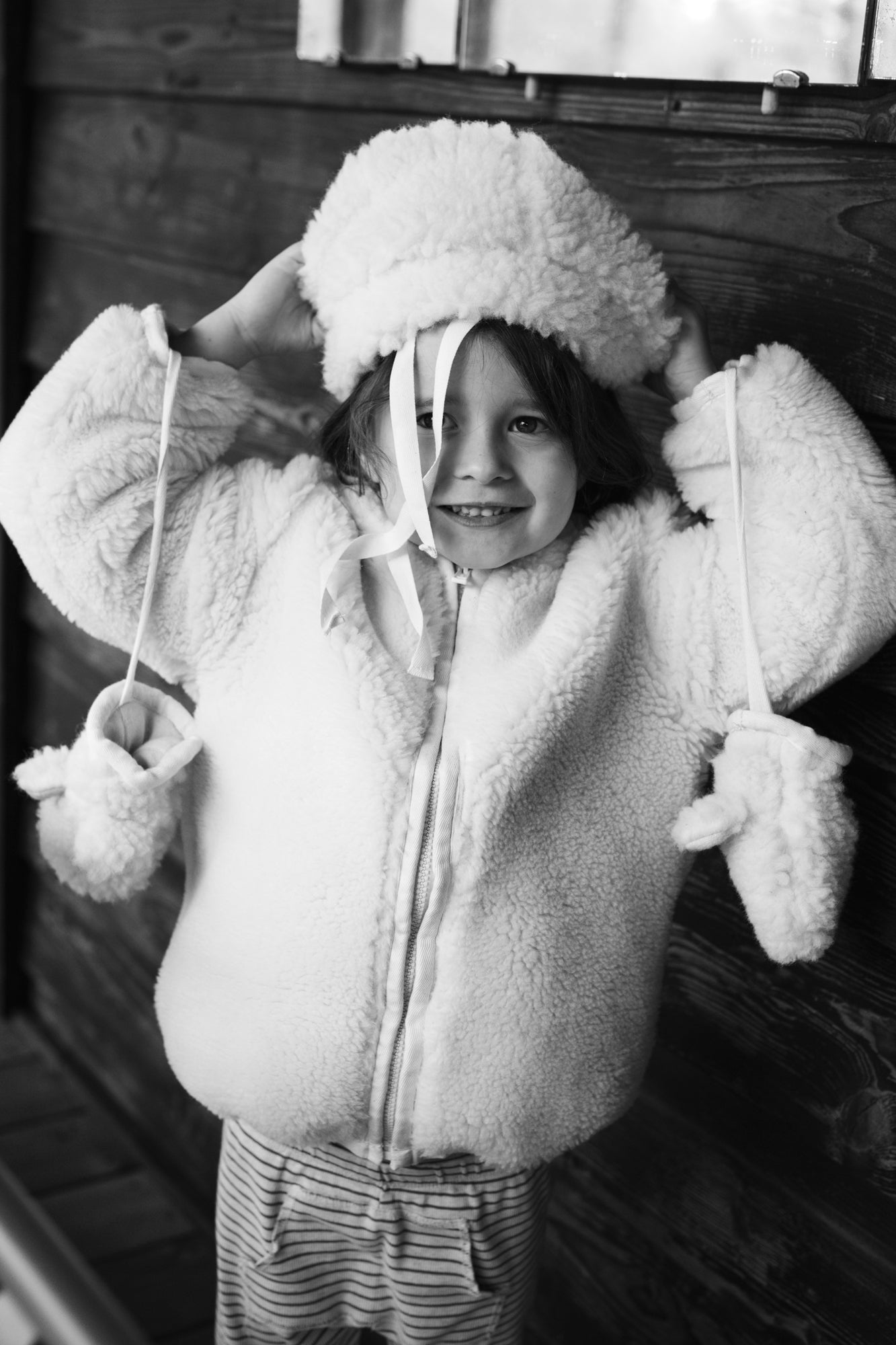 Polar Bear Woolen Baby Gloves
