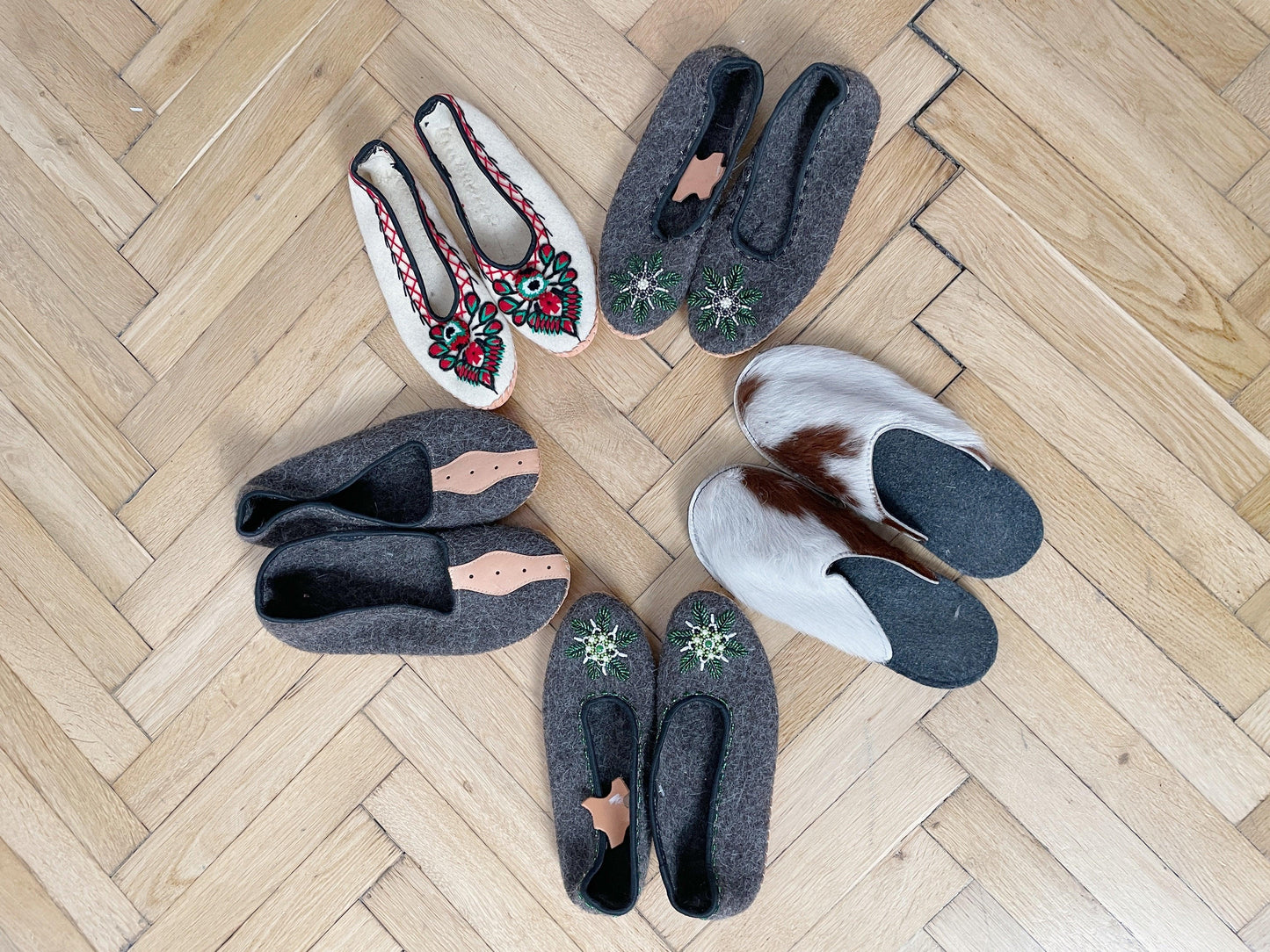 Adult Woolen Slippers (felt)